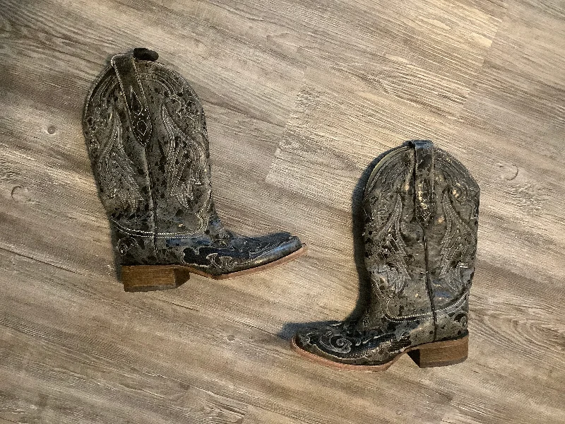 Grey Boots Western Corral, Size 9