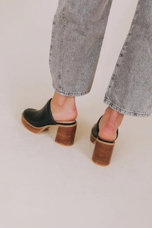 Slide Closer Mules