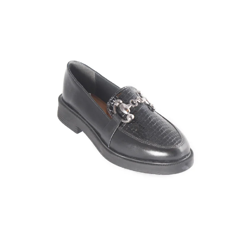 ""casual women shoes (100 % genuine leather) with metal buckle/ black "" -8307