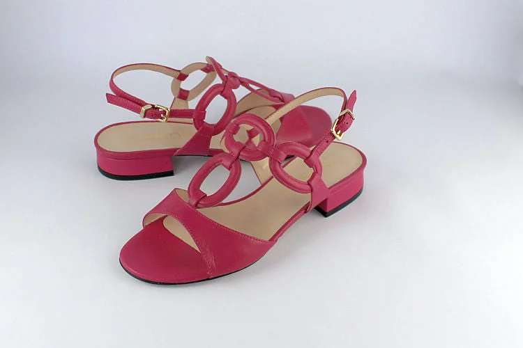 Flat Fuschia Pink Leather Sandal