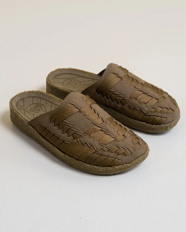 Thunderbird Suede/Vegan Leather Nylon Crepe Gum Sandals Olive