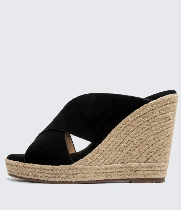 Lina High Wedge