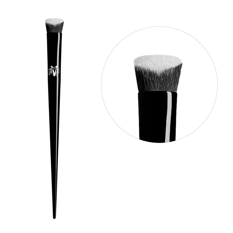 Lock-It Edge Concealer Brush #40