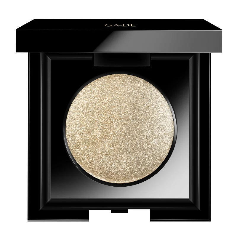 Velveteen Matte and Metallic Eyeshadow - 221 Gold Gleam by GA-DE for Women - 0.105 oz Eye Shadow